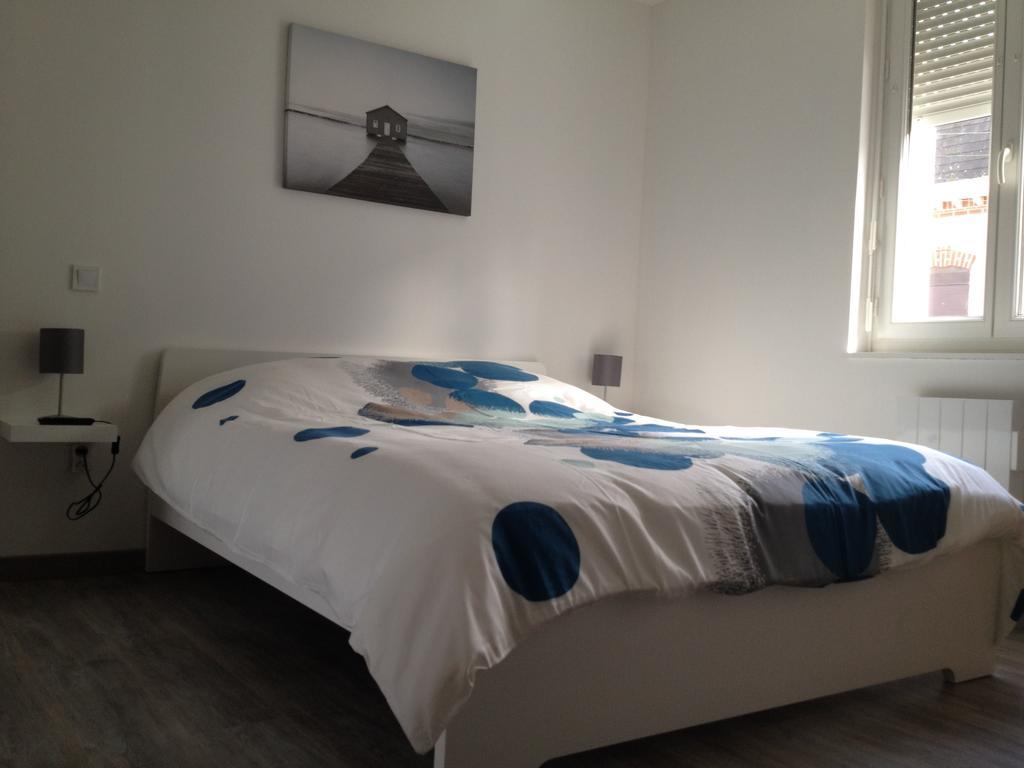 Appartement Neo - Sleep In วาลองเซียนส์ ภายนอก รูปภาพ